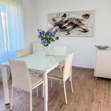 Casa Ermenegilda, 4,5-zimmerhaus By Holap Sa *